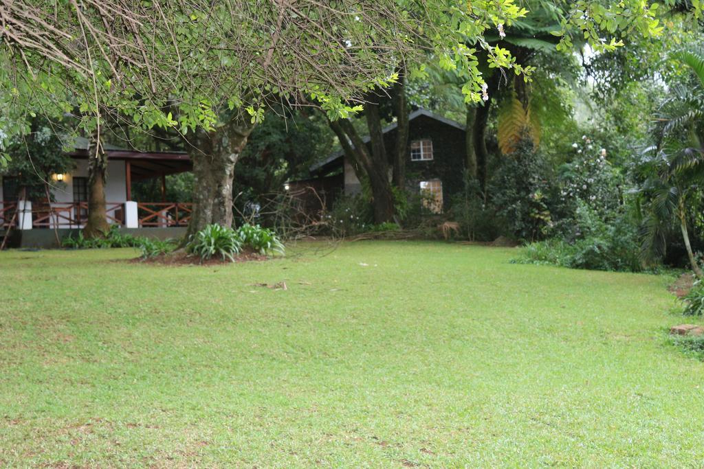 Softwaters Guesthouse Cottages Louis Trichardt Exterior foto